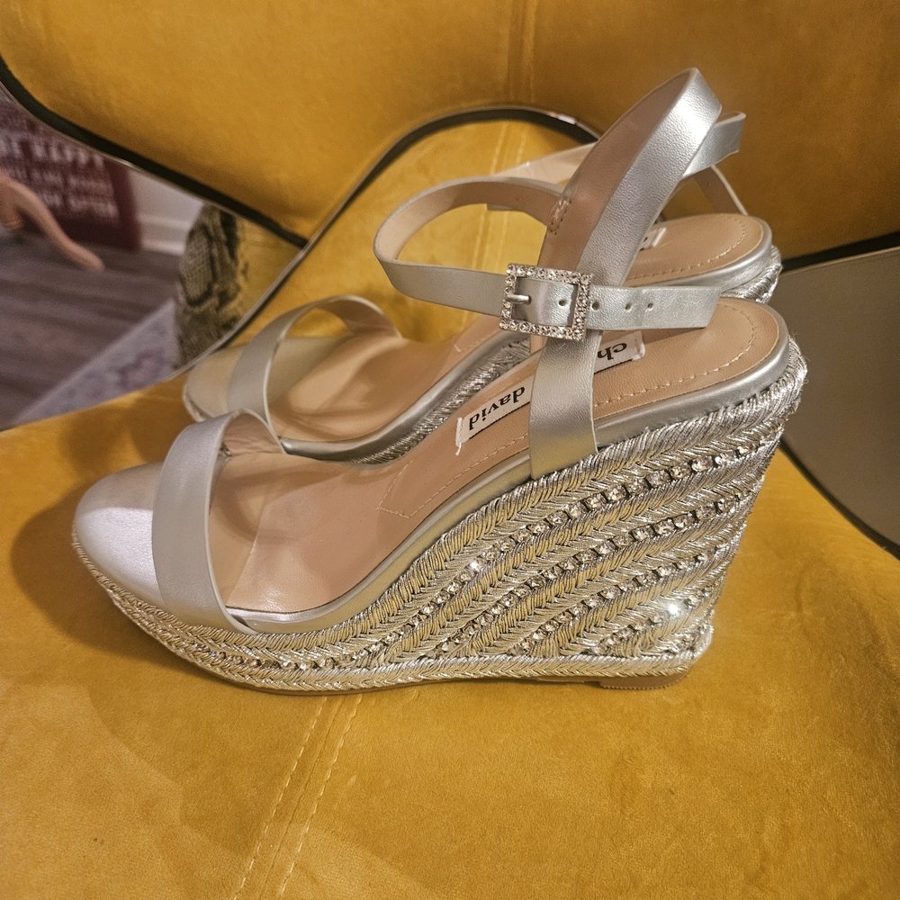 Charles David Silver Women's Sandals - Picture 2 of 6